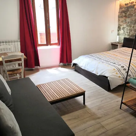 Panzió La Petite Etoile D'hotes En Mercantour *