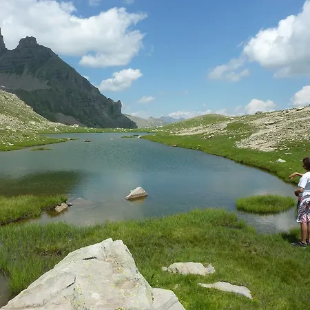 Panzió La Petite Etoile D'hotes En Mercantour *